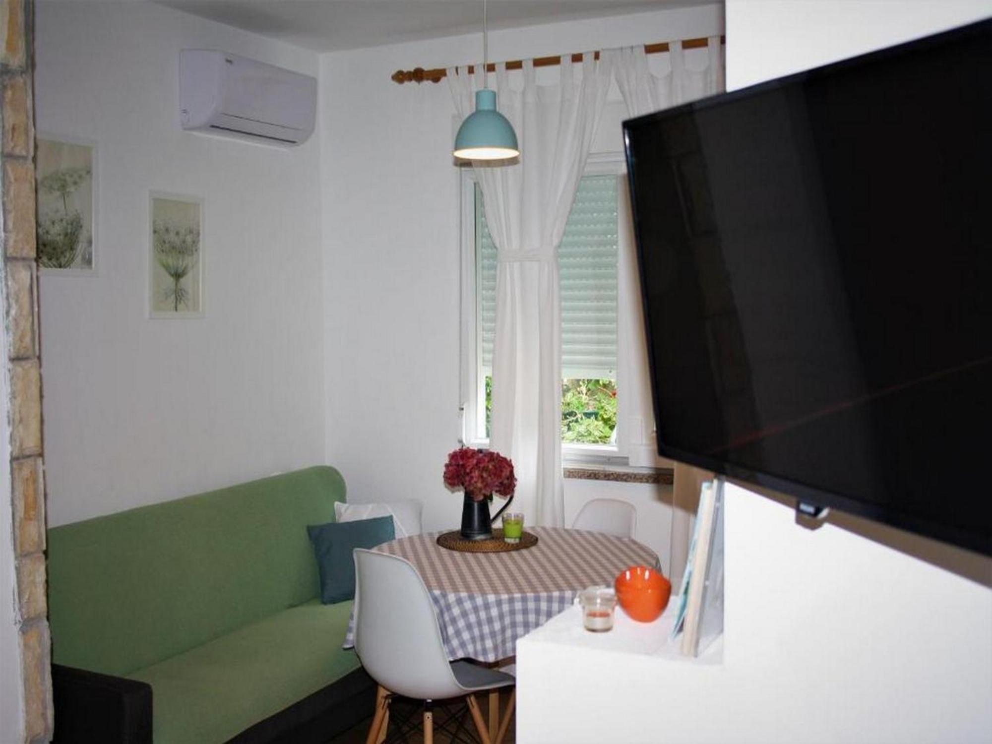 Apartmani Melita Malinska Bilik gambar